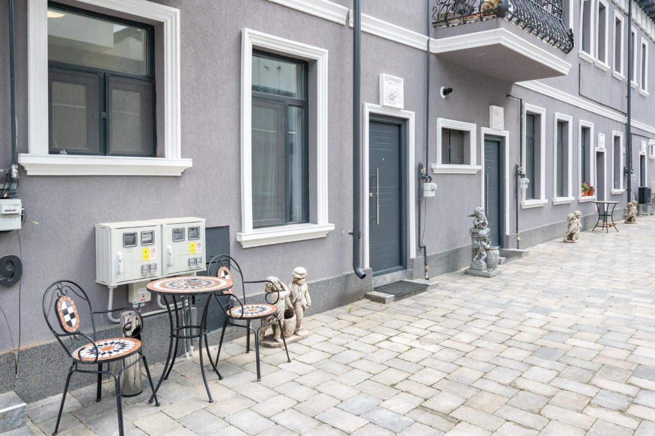Blue-Line-Apartment-Unirii Bukarest Kültér fotó